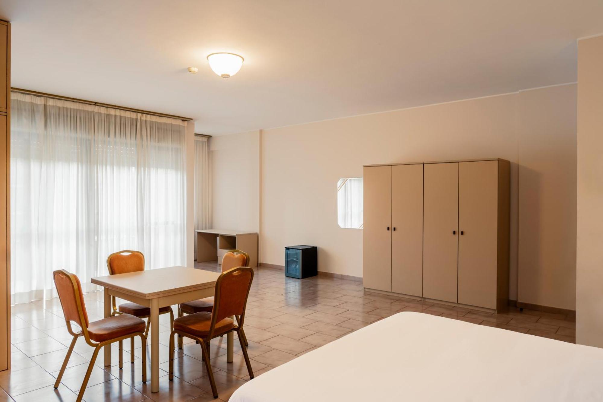 B&B Hotel Bari Rondo Bagian luar foto